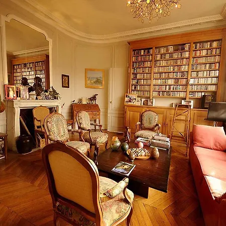 Boulevard Raspail Apartment Paris