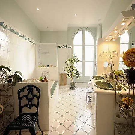 Boulevard Raspail Apartment Paris